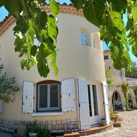 Le Relais Fleuri Guest house